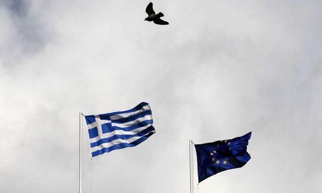 Le Parlement grec approuve l'accord sur le troisième plan d'aide