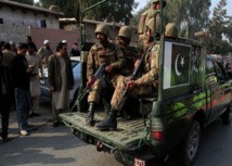 Pakistan: un ministre provincial tué dans un attentat-suicide 