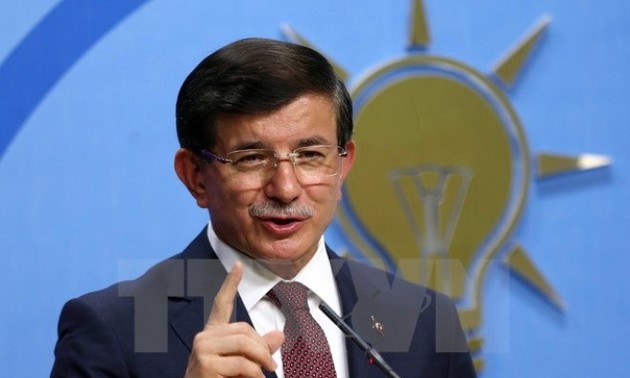 Turquie : le parti pro-kurde entre au gouvernement provisoire