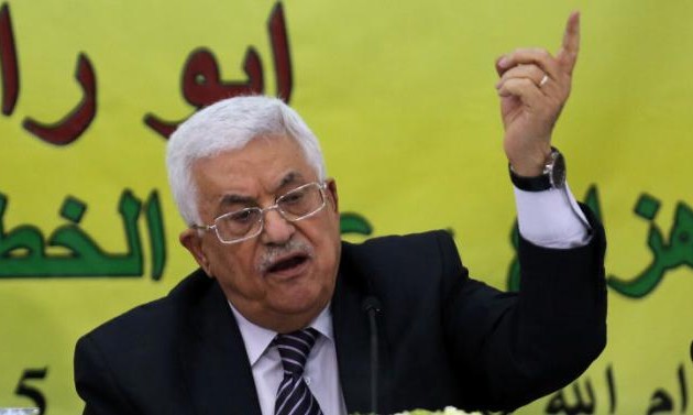 Mahmoud Abbas demande au Fatah d'élire trois candidats à sa succession