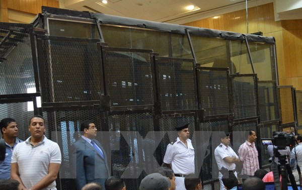Egypte : des dizaines de peines de prison dans un procès de masse