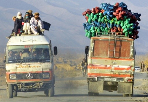 Afghanistan: des hommes armés tuent 13 passagers de deux véhicules