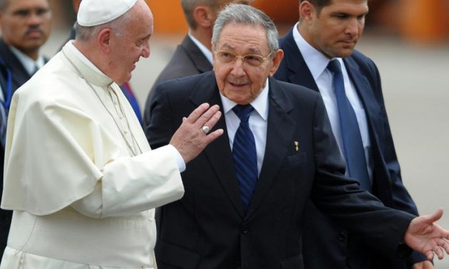 Le pape appelle les USA et Cuba à « persévérer sur la voie de la réconciliation »