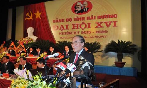 Ouverture des congrès des comités du parti pour Hai Duong et Thai Nguyên