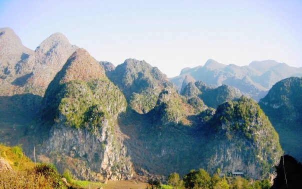 Faire du plateau rocher de Dông Van une destination incontournable