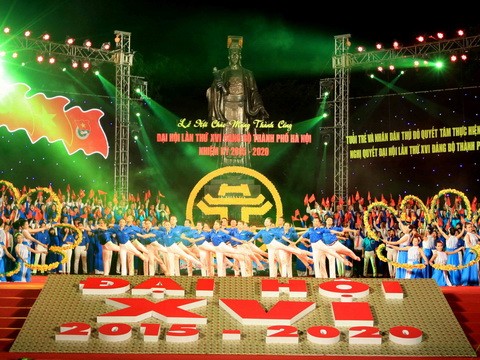 La jeunesse hanoienne salue le succès du congrès du comité municipal du PCV
