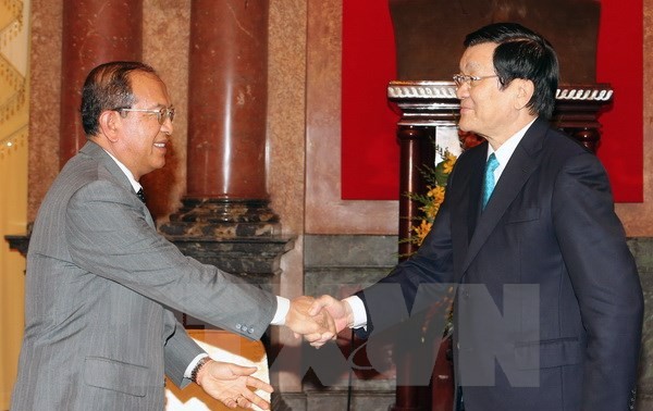 Truong Tan Sang reçoit le ministre laotien de la Justice