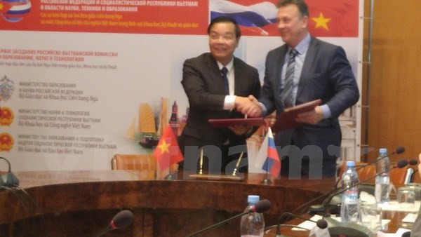 Concrétiser la coopération Russie-Vietnam dans l’éducation, les sciences et technologies