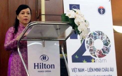 Commémorer les 20 ans de la coopération médicale Vietnam-Union européenne