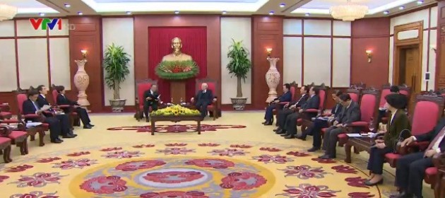 Nguyên Phu Trong reçoit le président du sénat japonais