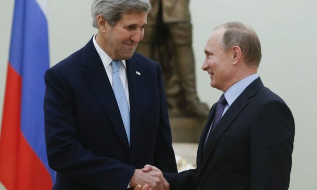Entretien Poutine-Kerry sur le conflit en Syrie