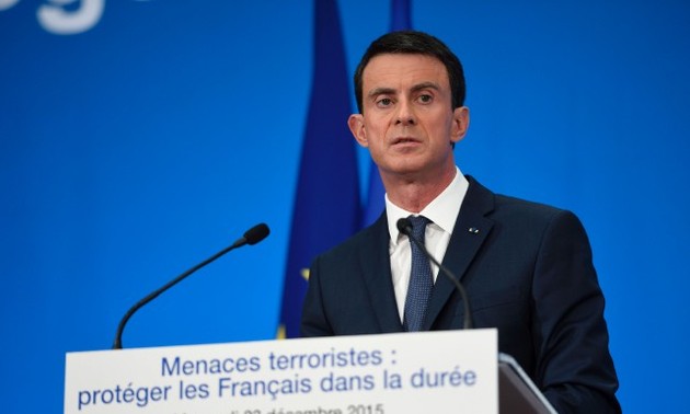 France: l'état d'urgence va être introduit dans la Constitution