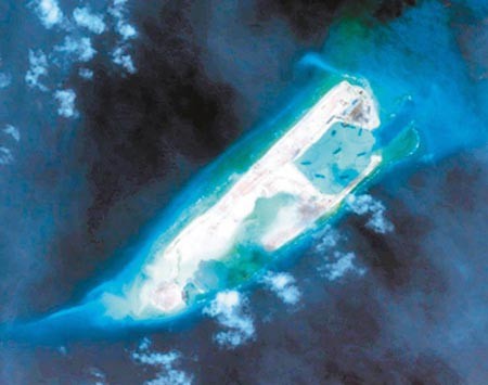 Le Vietnam conteste les atterrissages d’avions chinois sur le récif de Chu Thap
