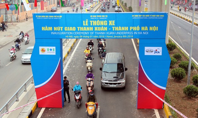 Hanoi : ouverture à la circulation des tunnels Trung Hoa et Thanh Xuan