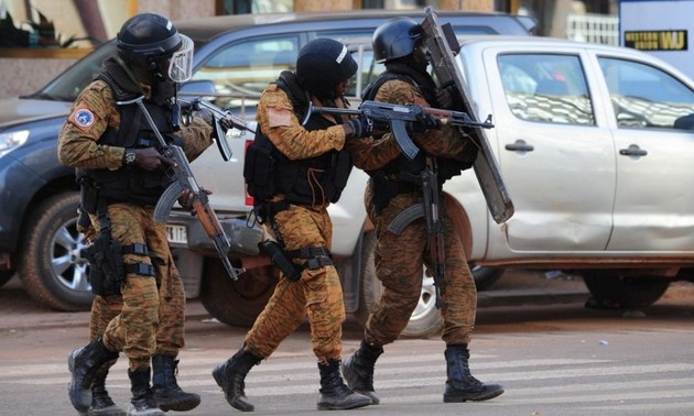 La communauté internationale condamne les attentats de Ouagadougou