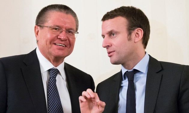 La France veut intensifier ses relations avec Moscou malgré les sanctions