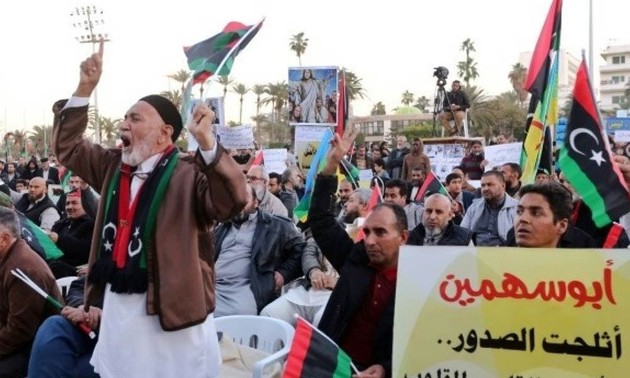 Des Libyens célèbrent les cinq ans de la révolution