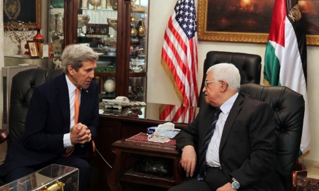 Rencontre à Amman entre John Kerry et le président palestinien Mahmoud Abbas 