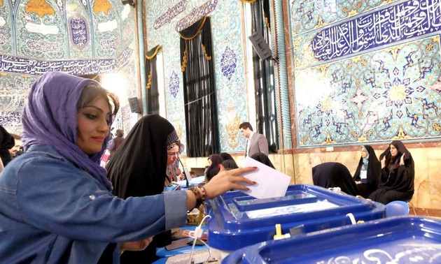 Iran : 55 millions d'Iraniens appelés aux urnes  