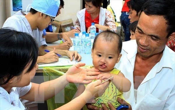 Coopération Vietnam-Etats-Unis en matière de chirurgie orthopédique humanitaire