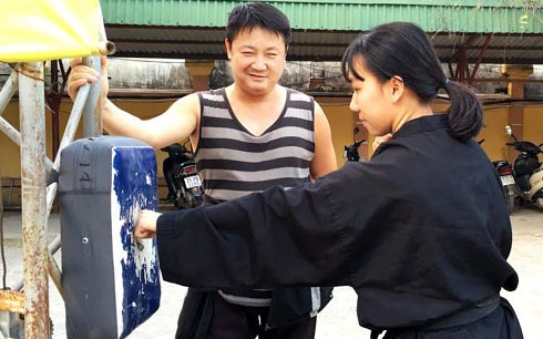 Nguyên Kim Hoàng, un maître en arts martiaux aveugle