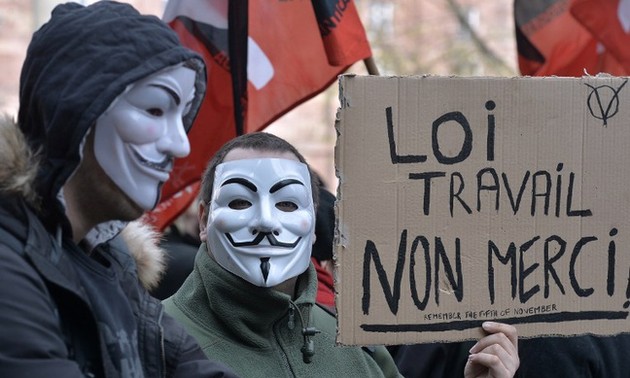Loi sur le travail: entre 224.000 et 500.000 manifestants en France