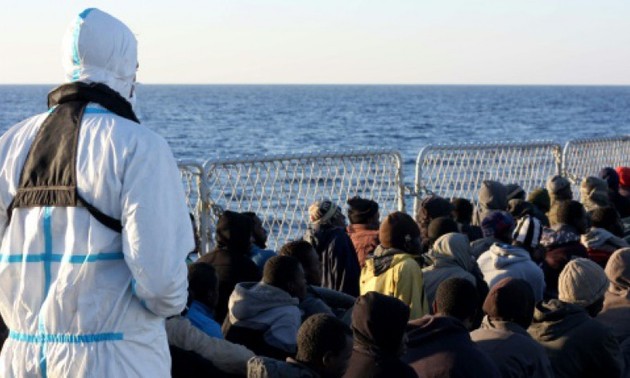 Plus de 2.400 migrants secourus au large de la Libye depuis mardi