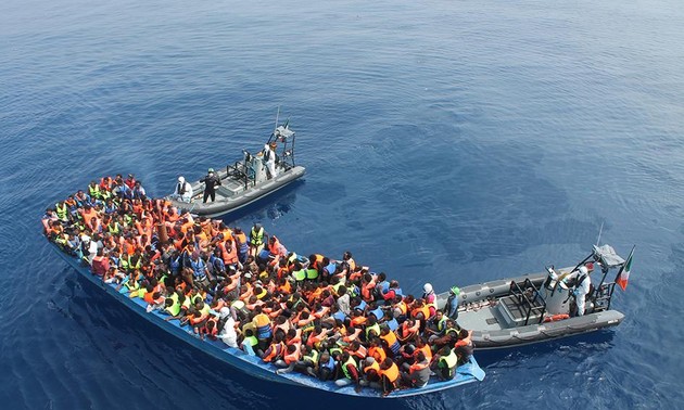 UE/Migrants : fragile accord à 28 sur une proposition à la Turquie