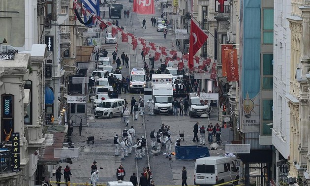 Attentat suicide à Istanbul: trois Israéliens et un Iranien tués 