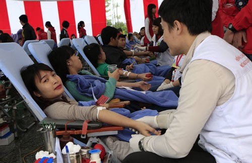 Don de sang: 120.000 unités devraient être recueillies en avril 2016