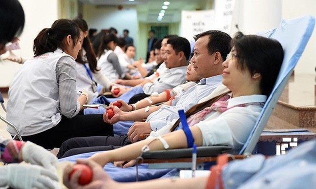 La journée du don de sang fêtée en grande pompe au Vietnam