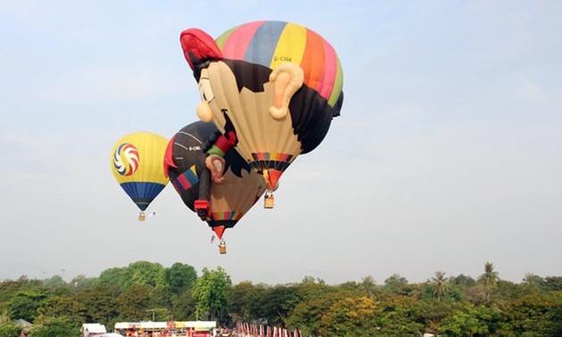 Thua Thiên-Huê : Festival international de montgolfières 2016