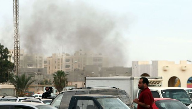 Libye: tirs d'obus sur des manifestants, 5 morts et 11 blessés