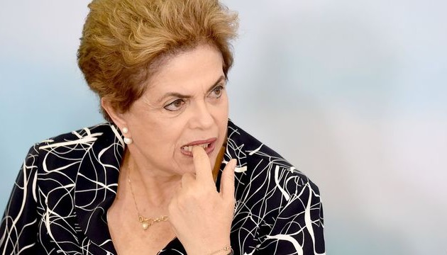 Brésil: Dilma Rousseff officiellement écartée du pouvoir