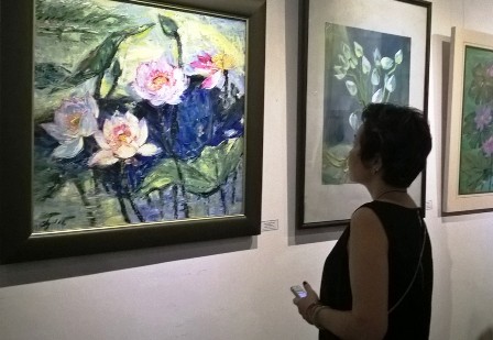 Vernissage de l’exposition de peinture «Lotus» à Hanoi