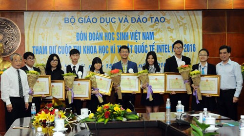 4 projets vietnamiens primés du concours Intel ISEF 2016