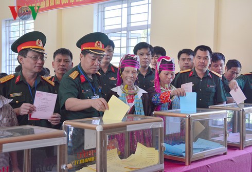 Les élections supplémentaires dans certaines localités vietnamiennes