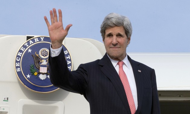 En Mongolie, Kerry condamne la "militarisation" de la mer Orientale