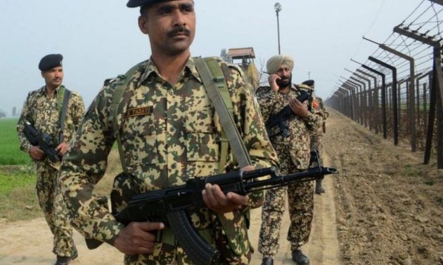 Inde: huit soldats paramilitaires indiens tués au Cachemire dans une attaque