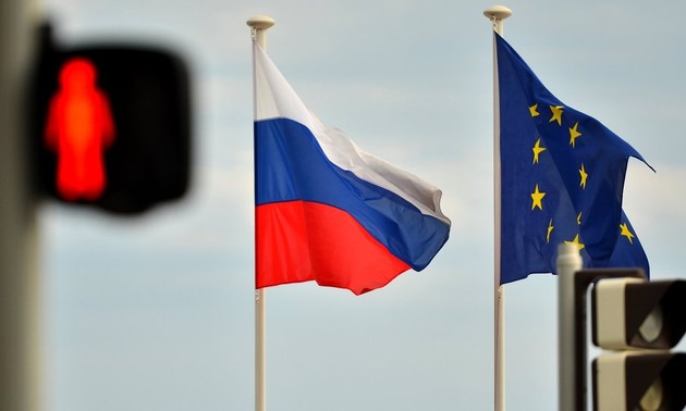 La Russie dénonce les sanctions "absurdes" de l'Europe 