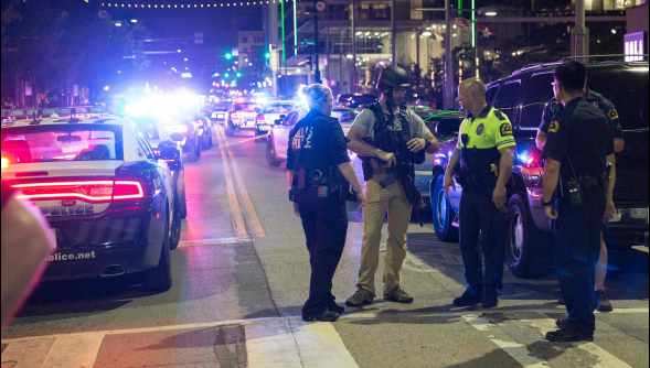 États-Unis : 5 policiers tués pendant un rassemblement à Dallas