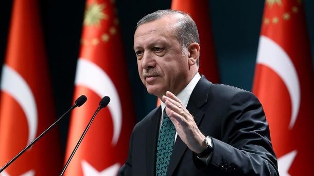 Erdogan: Le coup d'État "n'est peut-être pas fini" en Turquie