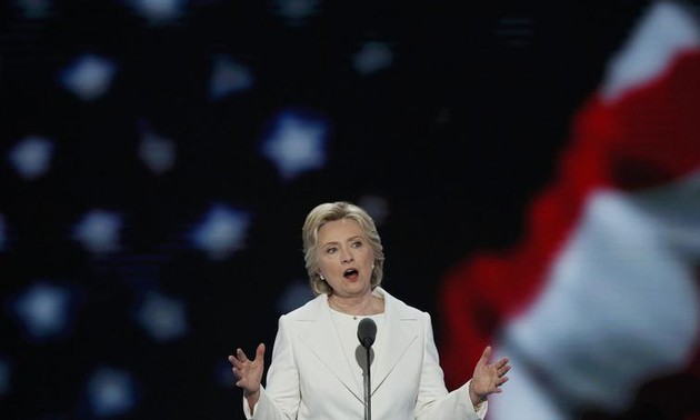 Hillary Clinton accepte l'investiture démocrate pour la présidentielle américaine