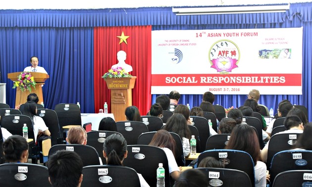 Forum de la jeunesse asiatique à Da Nang