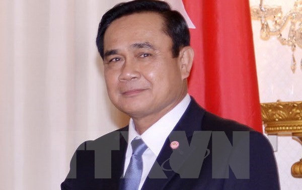 Prayut Chan-ocha s’engage à rester fidèle à son plan politique