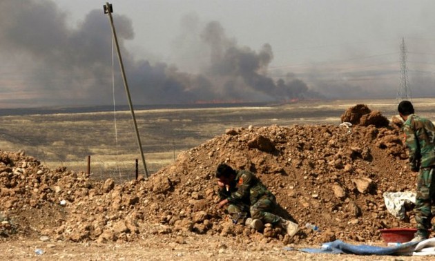 Irak: Offensive kurde contre l'Etat islamique près de Mossoul