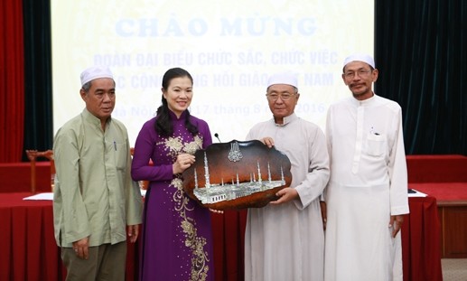Les musulmans encouragés à intensifier leurs liens avec l’ensemble des Vietnamiens