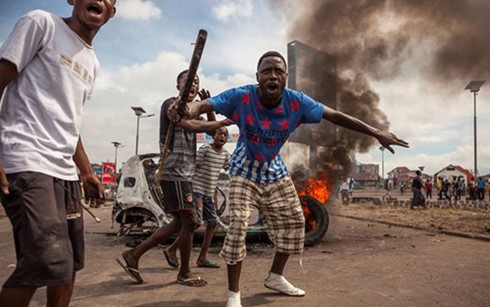Flambée de violence à Kinshasa: 50 morts selon l’opposition