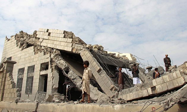 Un raid de la coalition arabe fait une dizaine de morts au Yémen