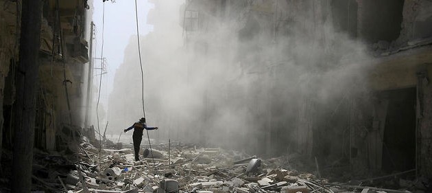 L'armée syrienne avance dans Alep